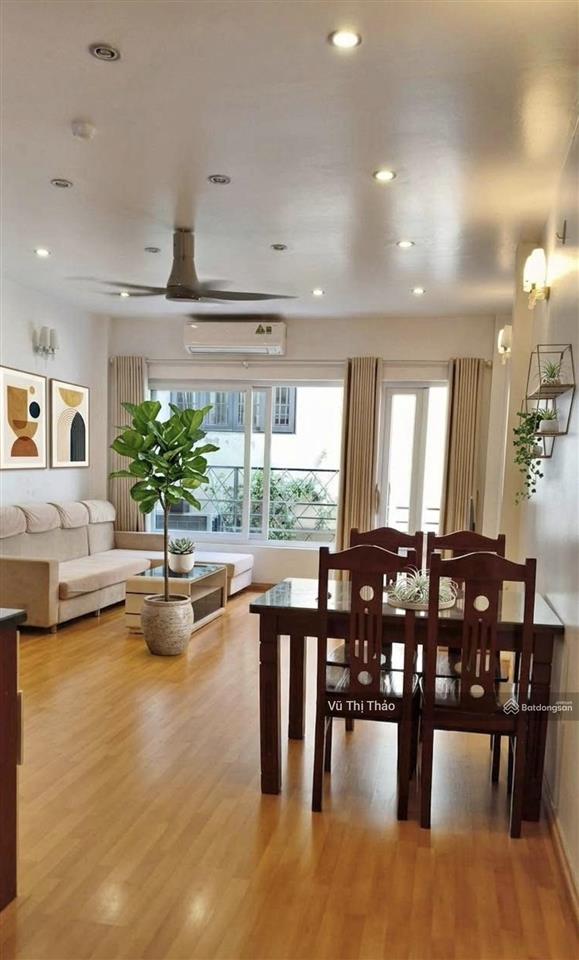 Chính chủ bán nhà tập thể chùa bộc, sổ hơn 50m, sd80m, 3pn, 2wc, nhà đẹp, toà mới, gần hv.ngân hang