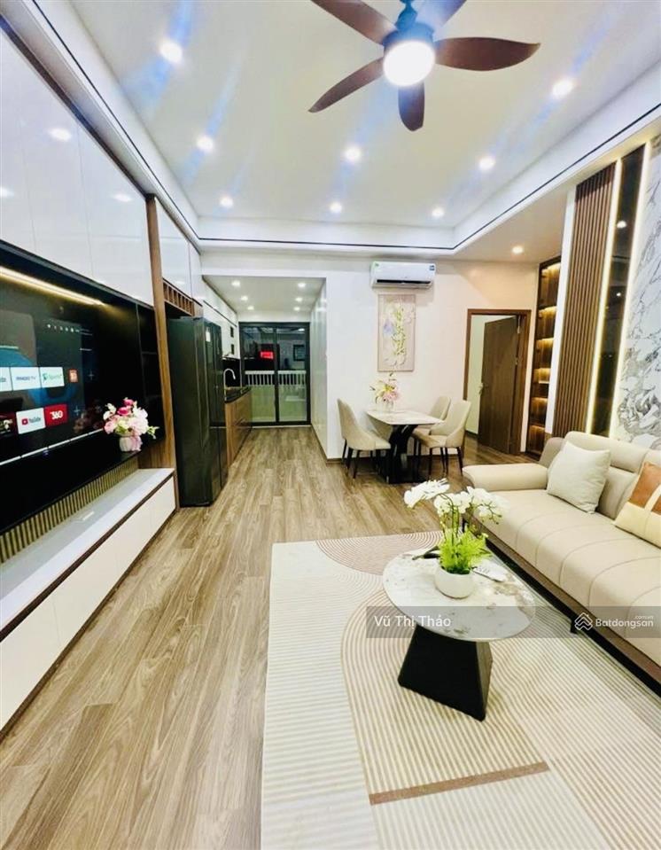 Chính chủ bán gấp nhà tập thể trung tự, chùa bộc, sổ gần 60m, sd90m, 3 ngủ, 2wc, lô góc, ô tô đỗ