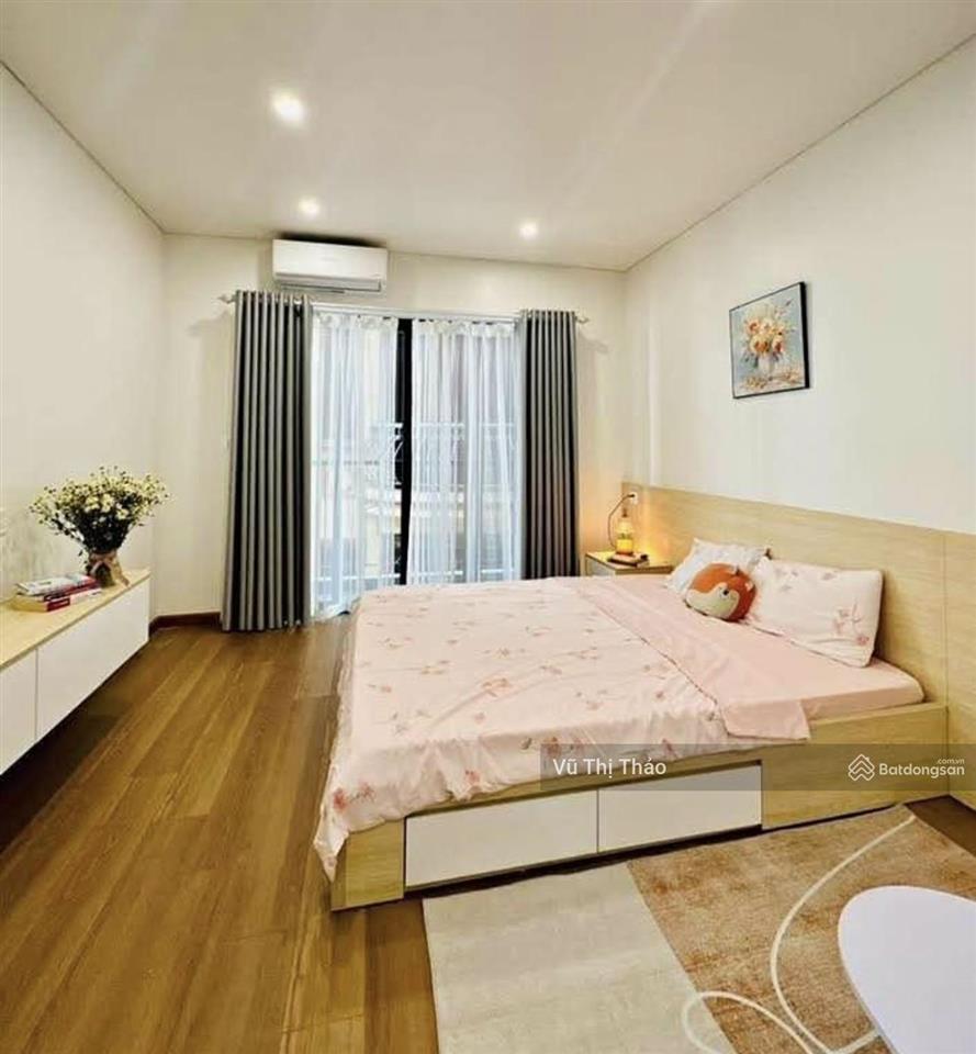 Chính chủ bán nhà tập thể tầng 2.5 phạm ngọc thạch, tôn thất tùng, đống đa, lô góc, 72m, 2pn, 2wc.