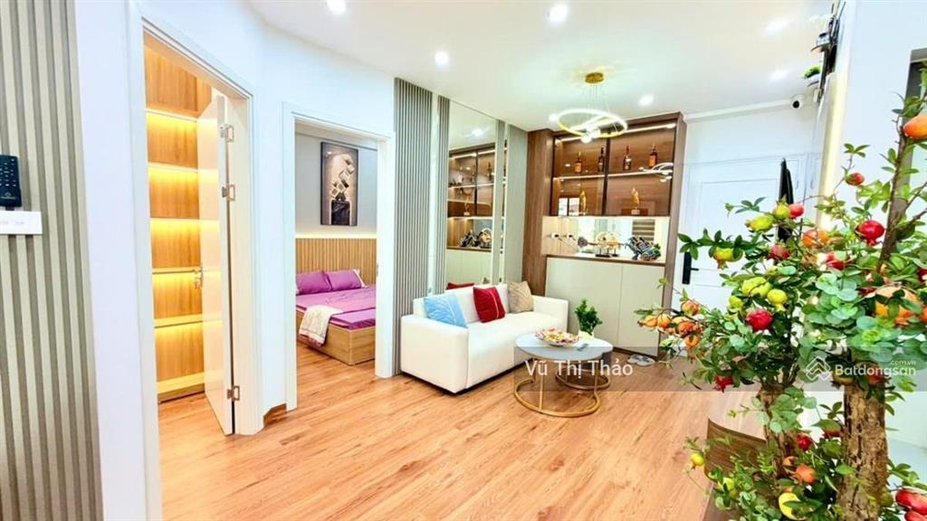 Chính chủ bán nhà chung cư láng hạ, thái hà, 62m, 2 ngủ, nhà thoáng, khu đẹp, có bãi xe, có sổ đỏ