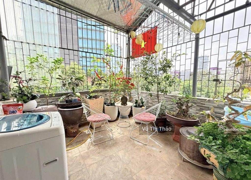 Chính chủ bán nhà tập thể phạm ngọc thạch, trung tự, đống đa, 70m, 3 ngủ, lô góc, full nội thất