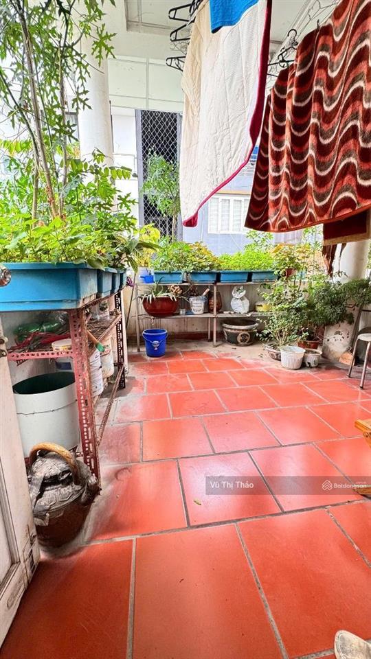 Chunhs chủ bán nhà tập thể tôn thất tùng, khương thượng, lô góc, 72m, 3 ngủ, cố sổ đỏ, ô tô đỗ cửa