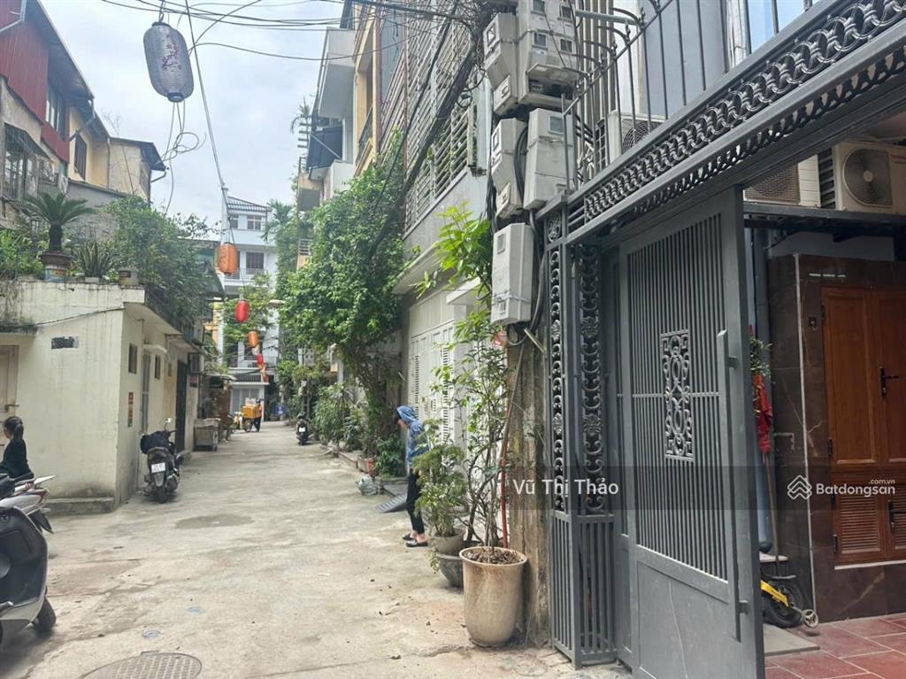 Chunhs chủ bán nhà tập thể tôn thất tùng, khương thượng, lô góc, 72m, 3 ngủ, cố sổ đỏ, ô tô đỗ cửa