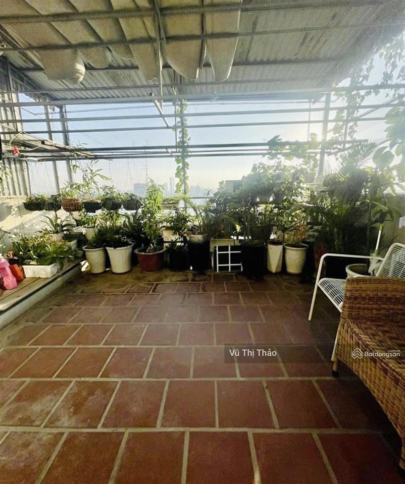 Chunhs chủ bán nhà tập thể tôn thất tùng, khương thượng, lô góc, 72m, 3 ngủ, cố sổ đỏ, ô tô đỗ cửa