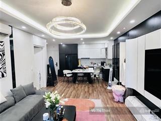 Chính chủ bán nhà chung cư thang máy láng hạ, thái thịnh, 74m, đủ công năng, có hầm, sổ đỏ lâu dài.