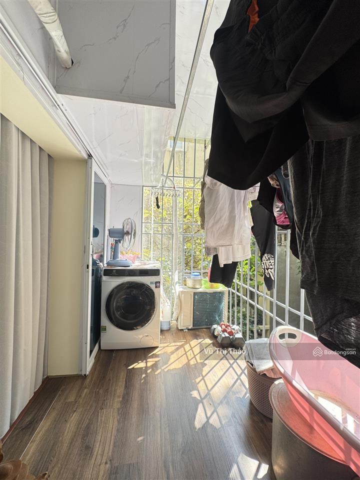 Chính chủ bán nhà tập thể nguyễn chí thanh, chùa láng, 80m, 3 ngủ, 2wc, sổ đỏ lâu dài, ô tô đỗ cửa