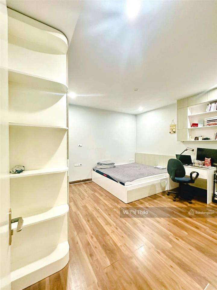 Chính chủ bán nhà chung cư thang máy, lê trọng tấn, trịnh đình cửu, 70m, sổ đỏ lâu dài, bai xe rông