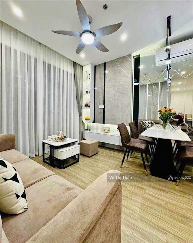 Chính chủ bán nhà tập thể đường tôn thất tùng, khương thượng, 72m, lô góc, sổ đổ lâu dài, gần v.com