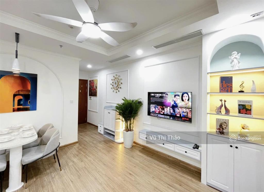 Chính chủ bán nhà tập thể tầng 2 kim liên, trung tự, đống đa, 55m, nhà thoáng, ô tô đỗ cửa, sổ sẵn