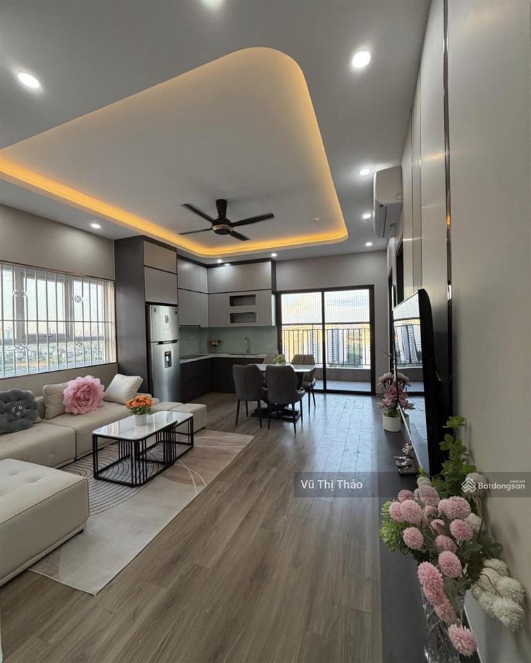Chính chủ bán nhà tập thể trung tự, khương thượng, sổ to, tầng thấp, 70m2, gần vincom, sổ đỏ sẵn