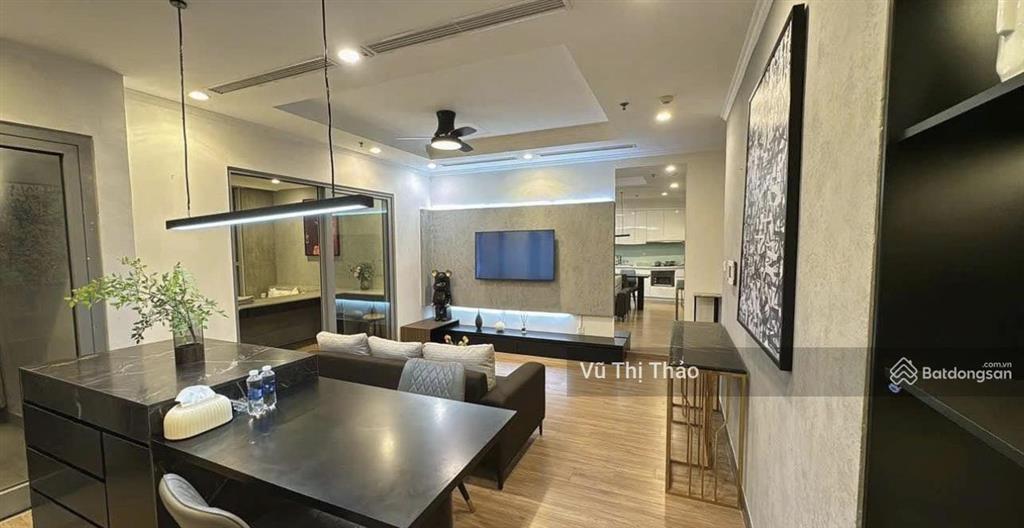 Chính chủ bán nhà tập thể võ thị sáu, quỳnh mai, sổ đỏ 53m, nhà thoáng, ô tô đỗ cửa, sổ đỏ lâu dài.