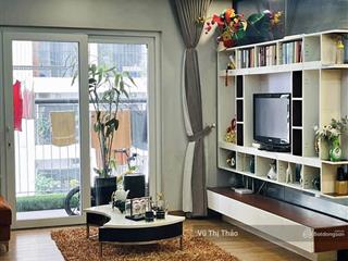 Chính chủ bán nhà tập thể tầng thấp, chùa láng, nguyên hồng, 55m2, có bãi xe, ô tô đỗ cửa, sổ sẵn