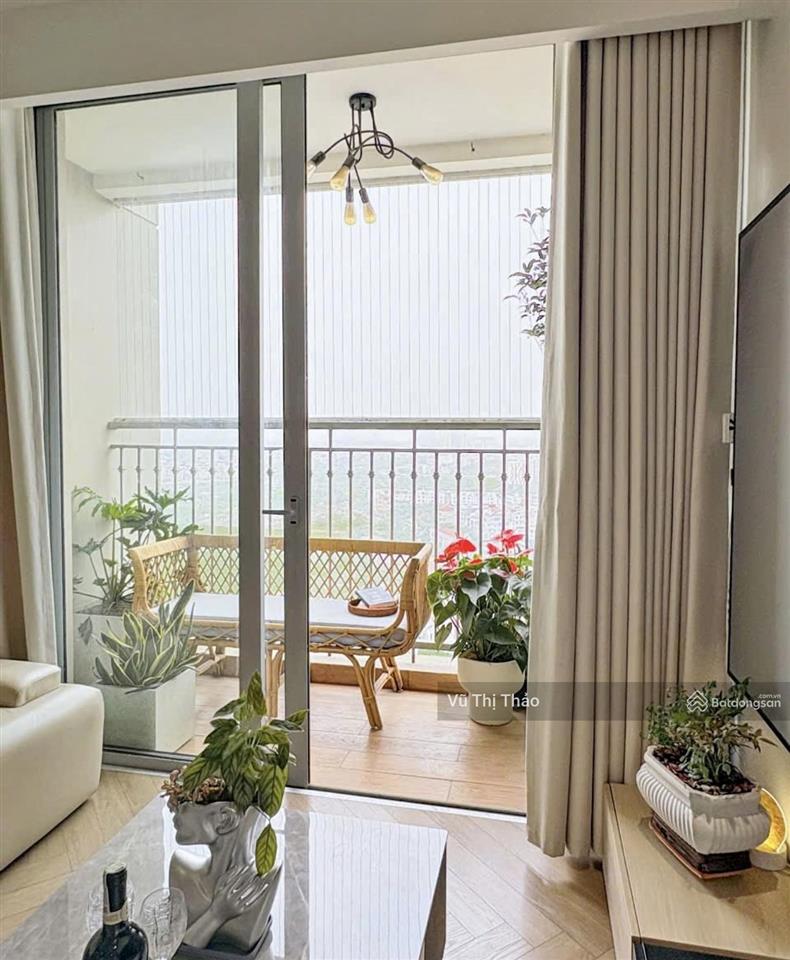 Chính chủ bán nhà tập thể võ thị sáu, thanh nhàn, đống đa  50m2, 2 ngủ, 2wc, full đồ, ô tô đỗ cửa