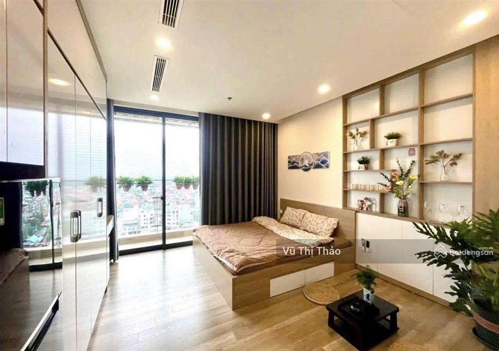 Chính chủ bán gấp chung cư lê văn lương, nguyễn tuân, 82m, 3pn, 2wc, sổ đỏ lâu dài, full đồ