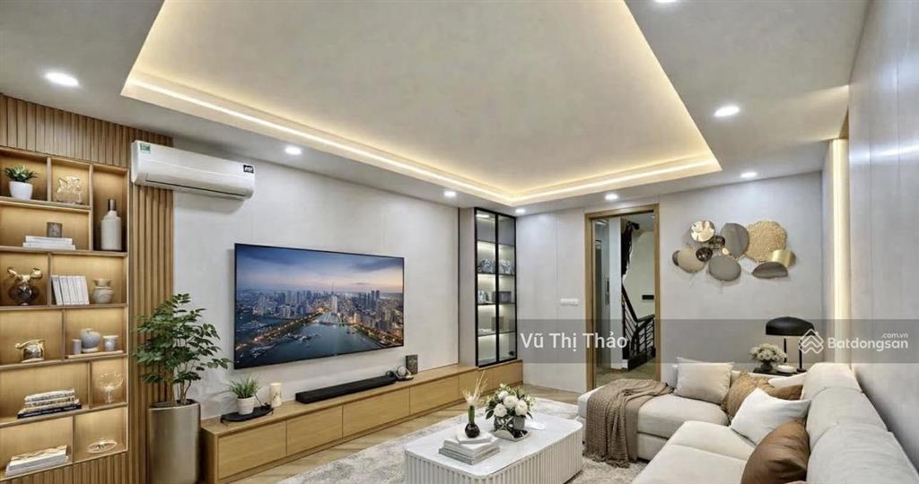 Chính chủ bán nhà chung cư láng hạ, thái hà, 60m, sổ đỏ lâu dài, ô tô chạy quanh nhà, chủ thiện chí