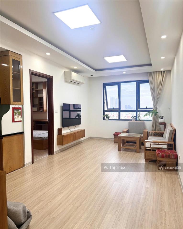 Chính chủ bán nhà tập thể giảng võ, trần huy liệu, 65m, sổ đỏ lâu dài, sát hồ, 3.65 tỷ  0903 279 ***