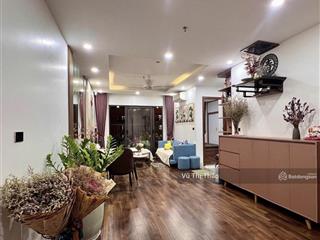 Chính chủ bán nhà chung cư huỳnh thúc kháng, thái hà, sổ 68m, sổ lâu dài, có bãi xe rộng, 4.99 tỷ
