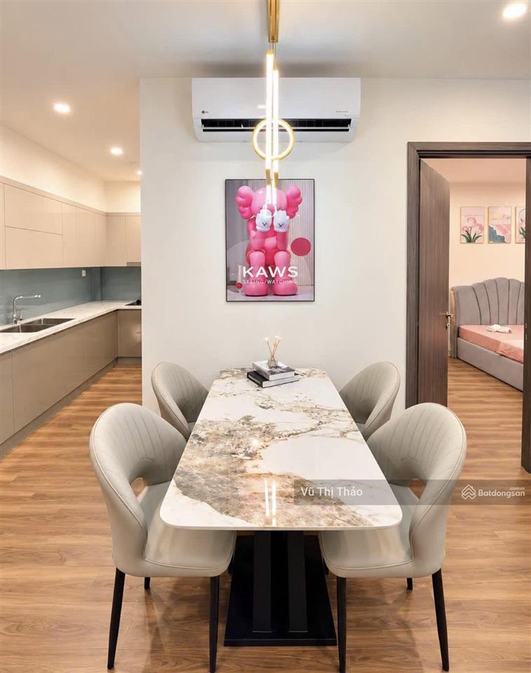 Chính chủ bán nhà tập thể ngọc khánh, giảng võ, sổ 40m2, sd 60m2, gần hồ giảng võ, sổ đỏ lâu dài