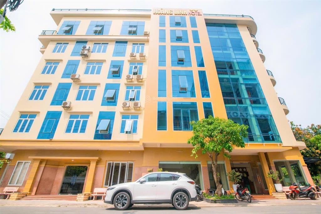 Bán combo khách sạn + nhà hàng view sông đồng hới dòng tiền 180tr/tháng, chỉ 46 tỷ