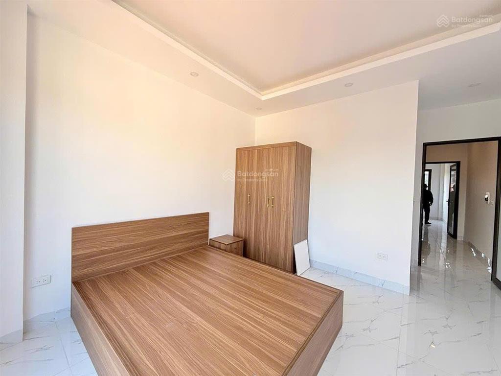 Ngõ 221 vĩnh hưng nhà mới 6 tầng thang máy, 54m2 7 phòng khép kín, 12,5 tỷ