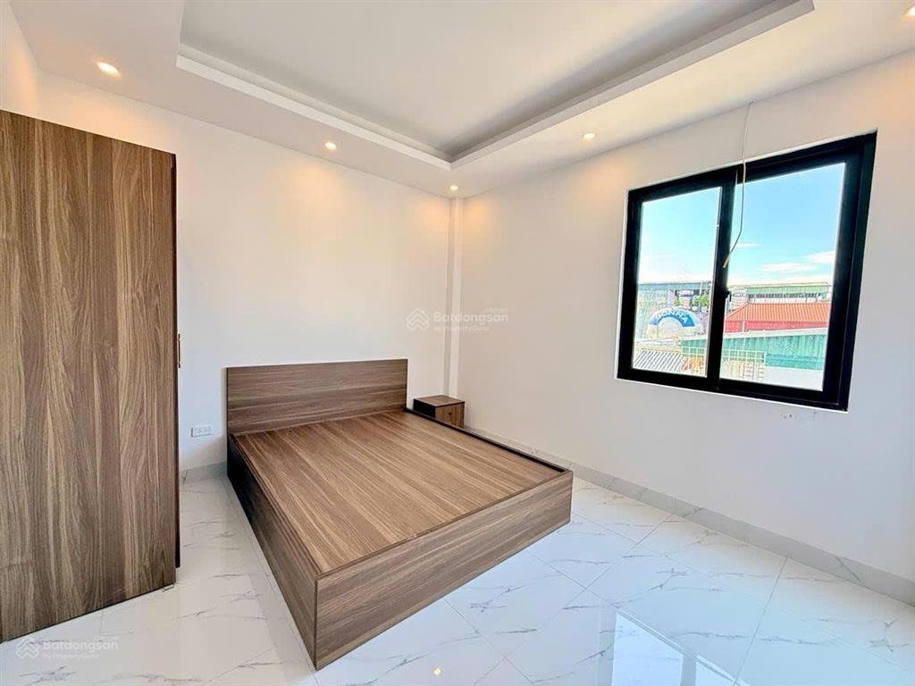 Ngõ 221 vĩnh hưng nhà mới 6 tầng thang máy, 54m2 7 phòng khép kín, 12,5 tỷ