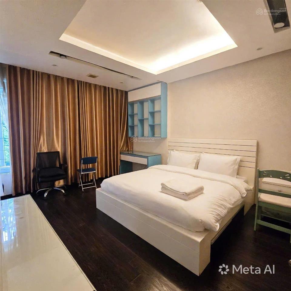 Bán biệt thự kđt tây nam hồ linh đàm 200m2 4 tầng mt 10m đối diện vườn hoa giá 63 tỷ