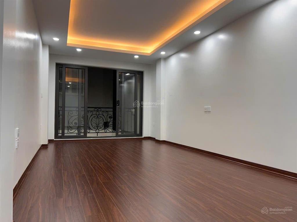Nhà mới giải phóng 101m2 7 tầng ô tô tránh có dòng tiền 39,5 tỷ
