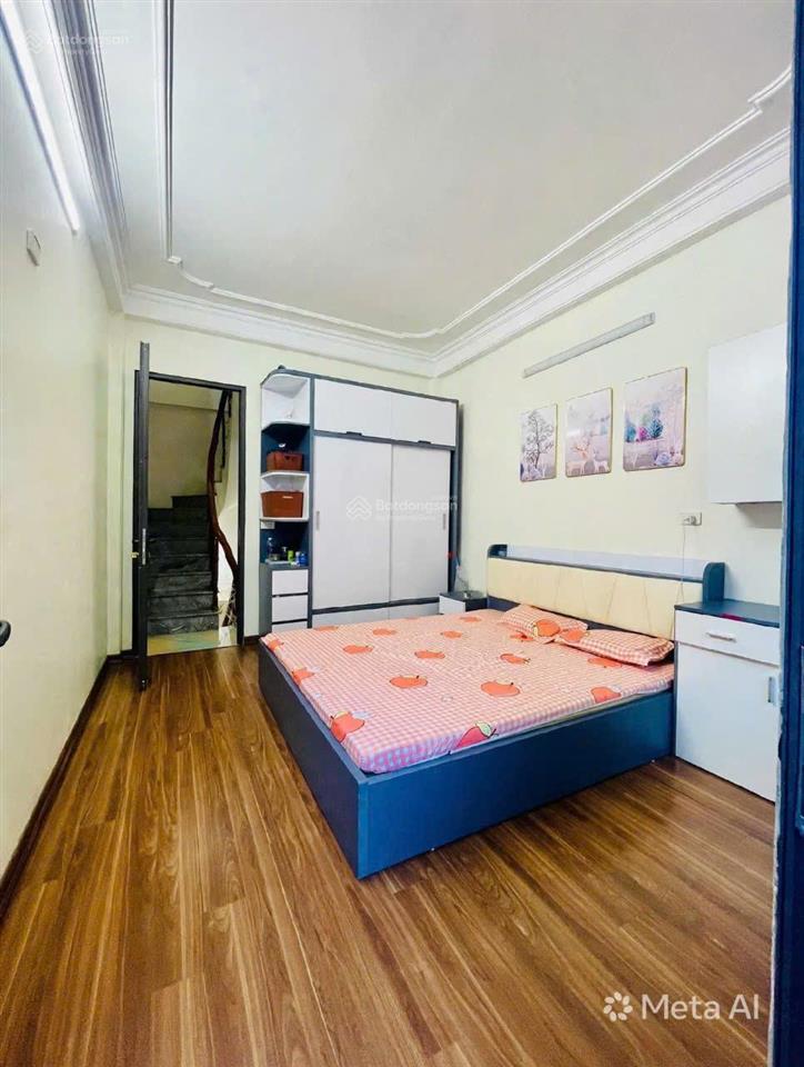 Bán nhà ngõ 276 đại từ, hoàng mai 28m 5 tầng mt 3,5m 3 phòng ngủ giá 7 tỷ