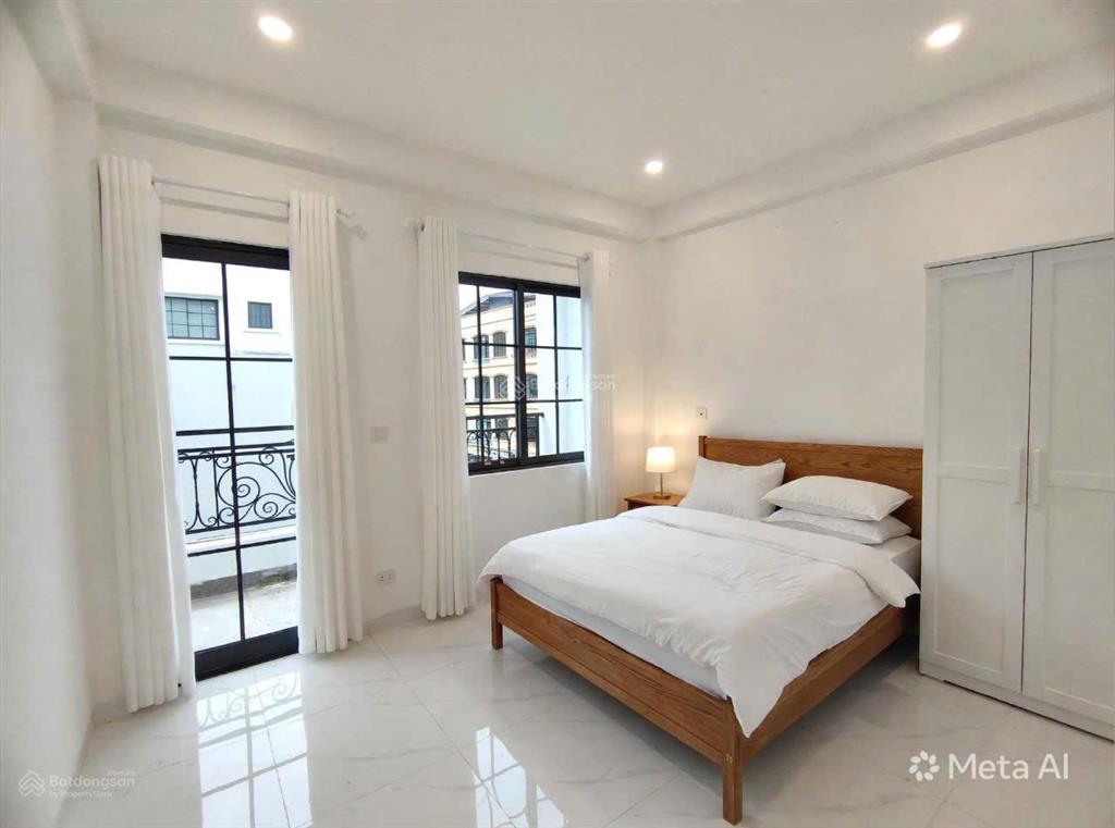 Ngõ quỳnh hai bà trưng | 27m2 5 tầng lô góc 3 mặt thoáng nhà mới giá 8 tỷ