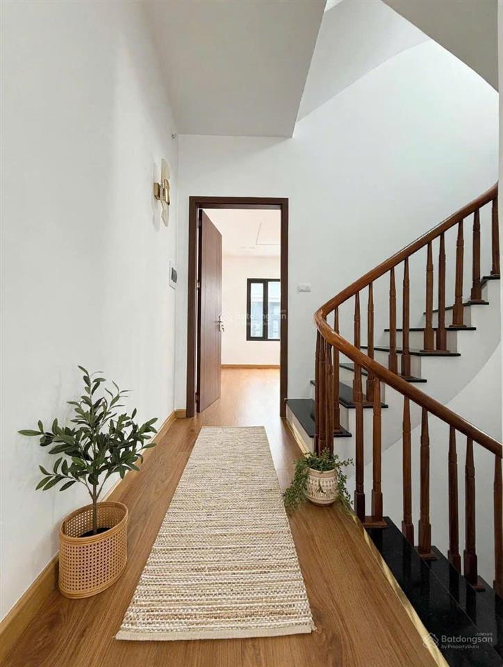 Bán nhà ngõ 545 vũ tông phan, thanh xuân 32m 5 tầng mt 3,8m full nội thất giá 8,3 tỷ