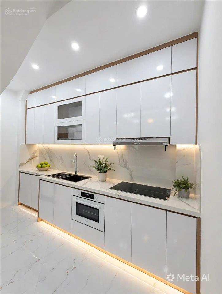Bán nhà ngõ 545 vũ tông phan, thanh xuân 32m 5 tầng mt 3,8m full nội thất giá 8,3 tỷ