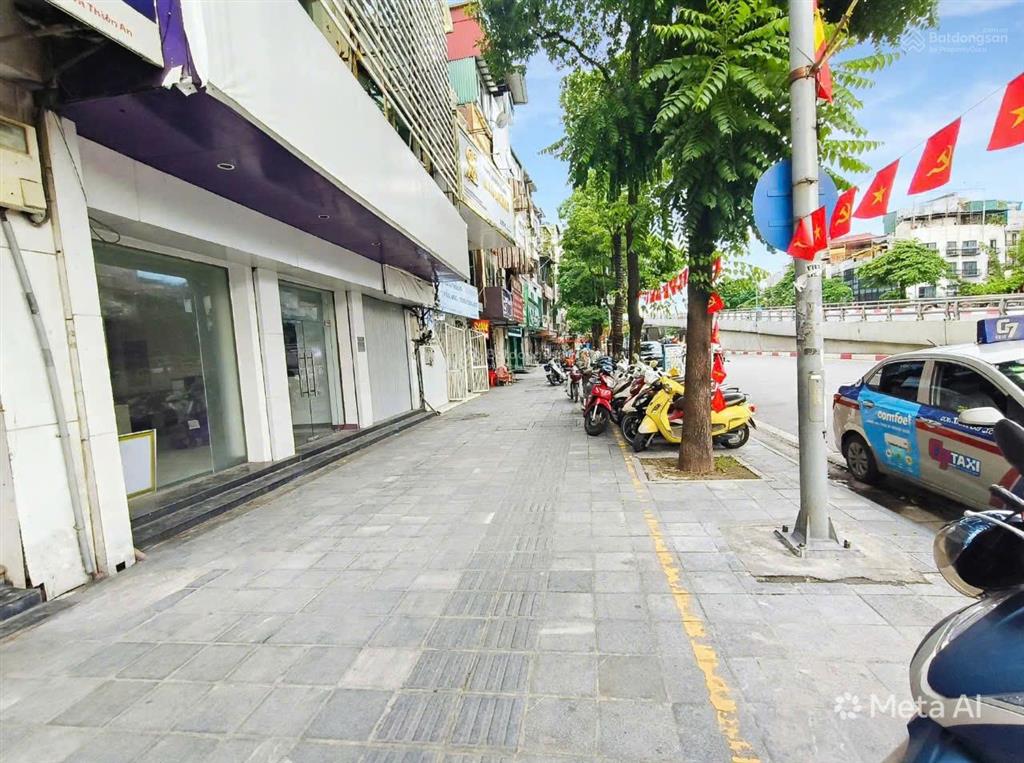 Bán nhà mặt phố trần khát chân 123m2, 5 tầng mặt tiền 9,2m giá 70 tỷ