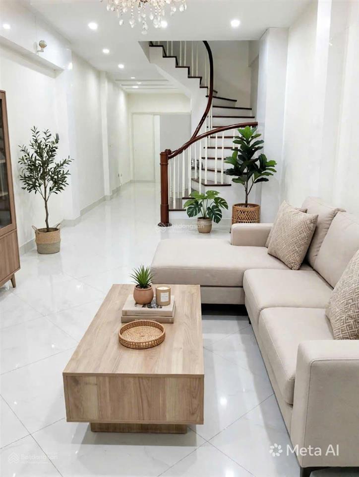 Vũ ngọc phan 56m2 4 tầng mt 3,63m phân lô 2 thoáng trước nhà có sân công viên giá 25 tỷ