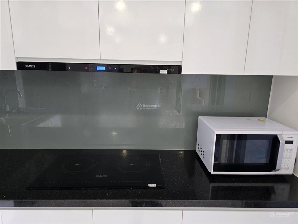 Bán gấp căn hộ cao cấp the rivana, (đã giảm sâu 400tr) 73 m2, 2pn, 2wc (đang có hđ thuê 10tr/tháng)