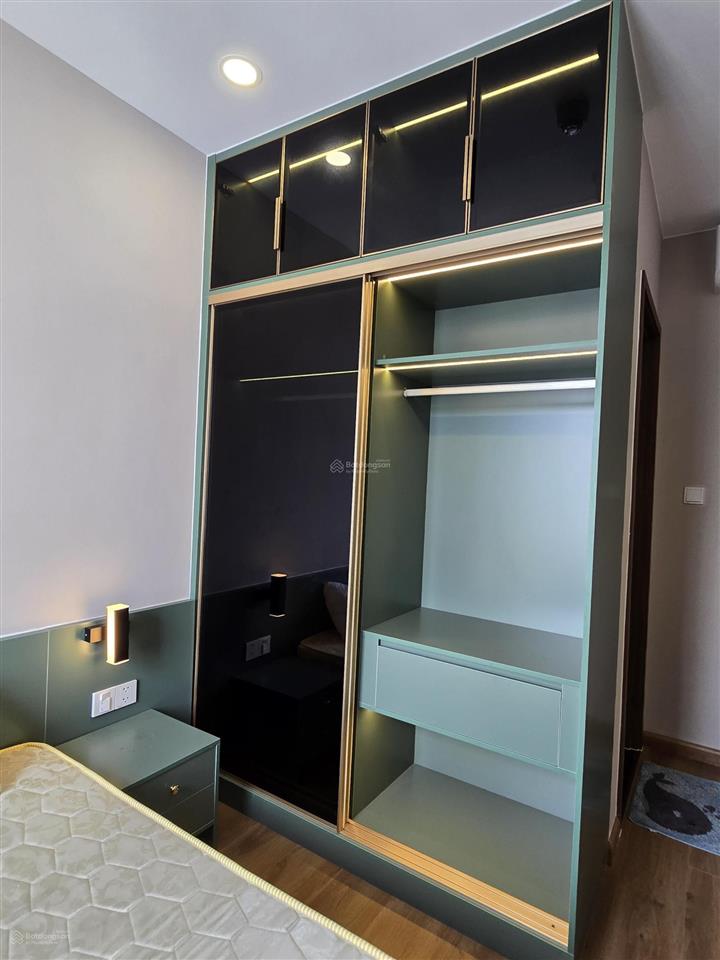 Bán gấp căn hộ cao cấp the rivana, (đã giảm sâu 400tr) 73 m2, 2pn, 2wc (đang có hđ thuê 10tr/tháng)