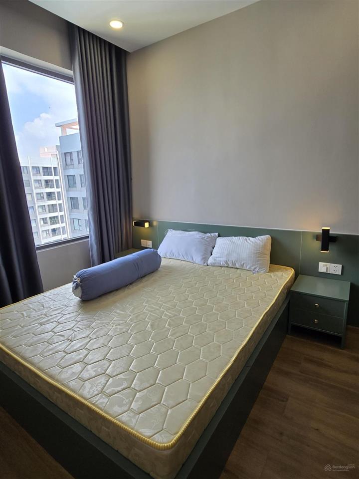 Bán gấp căn hộ cao cấp the rivana, (đã giảm sâu 400tr) 73 m2, 2pn, 2wc (đang có hđ thuê 10tr/tháng)