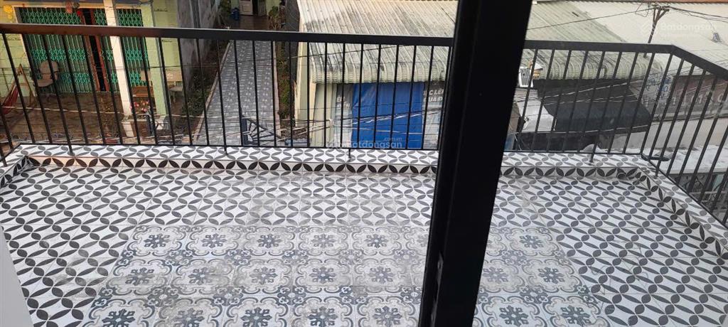 Nhà gần tt bến lức, căn nhà đôi 9x23, nhà mới đẹp, giá 3.6 tỷ