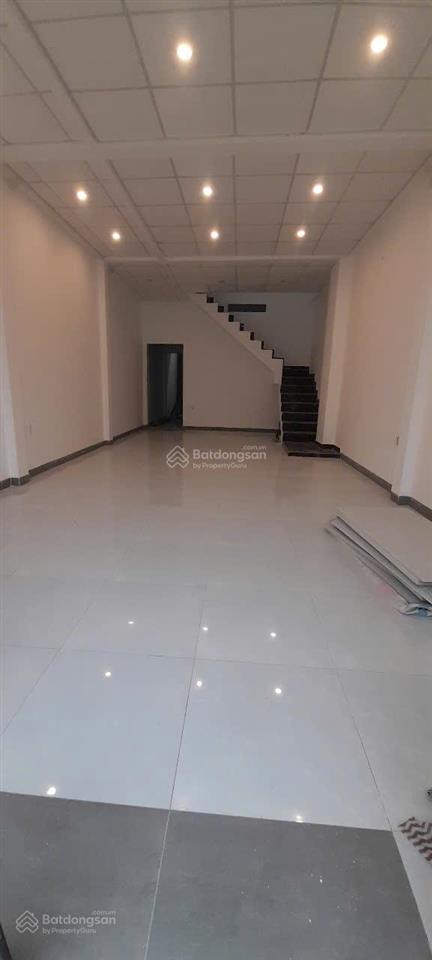 Nhà gần tt bến lức, căn nhà đôi 9x23, nhà mới đẹp, giá 3.6 tỷ