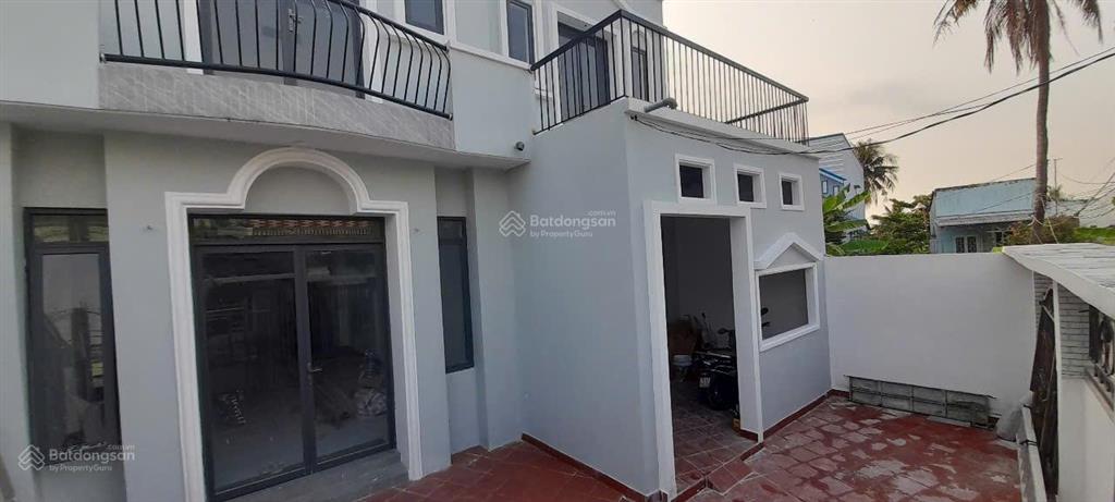 Nhà gần tt bến lức, căn nhà đôi 9x23, nhà mới đẹp, giá 3.6 tỷ