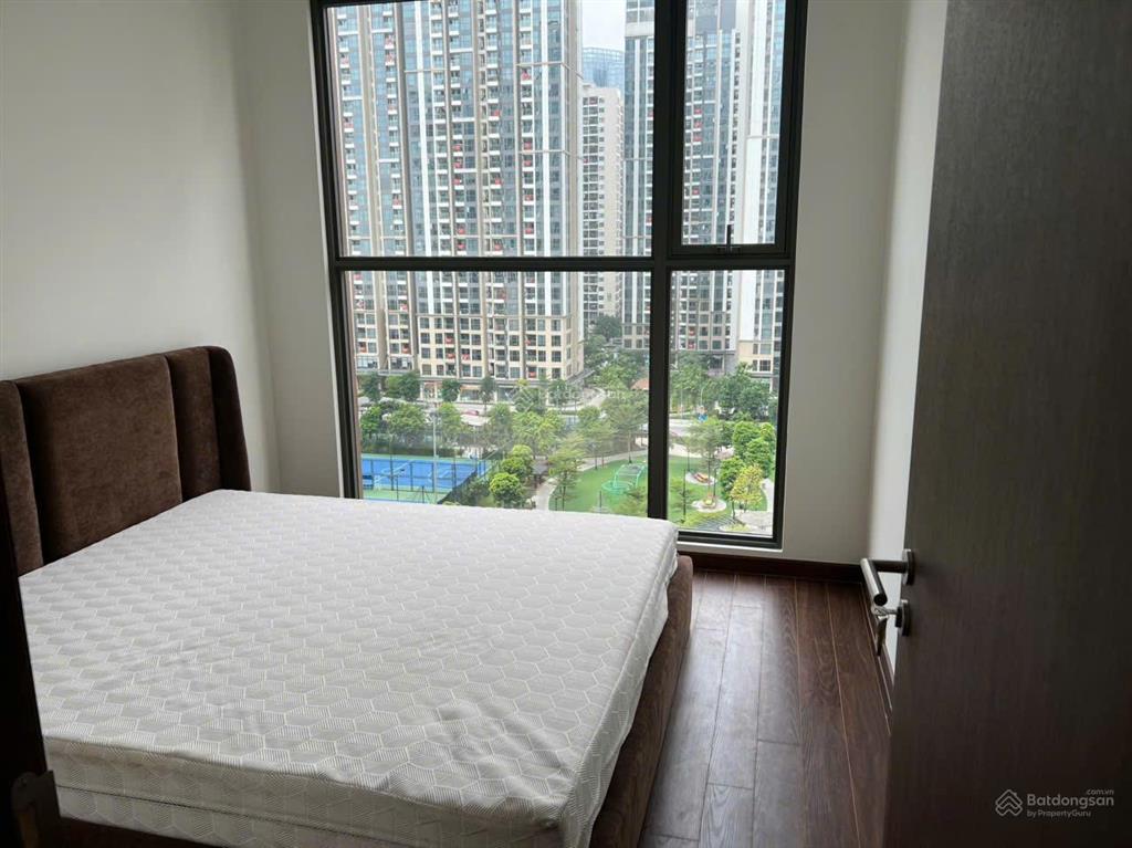 Chính chủ cần bán căn hộ masteri waterfront ocean park gia lâm 1 ngủ+ 43m thoáng mát