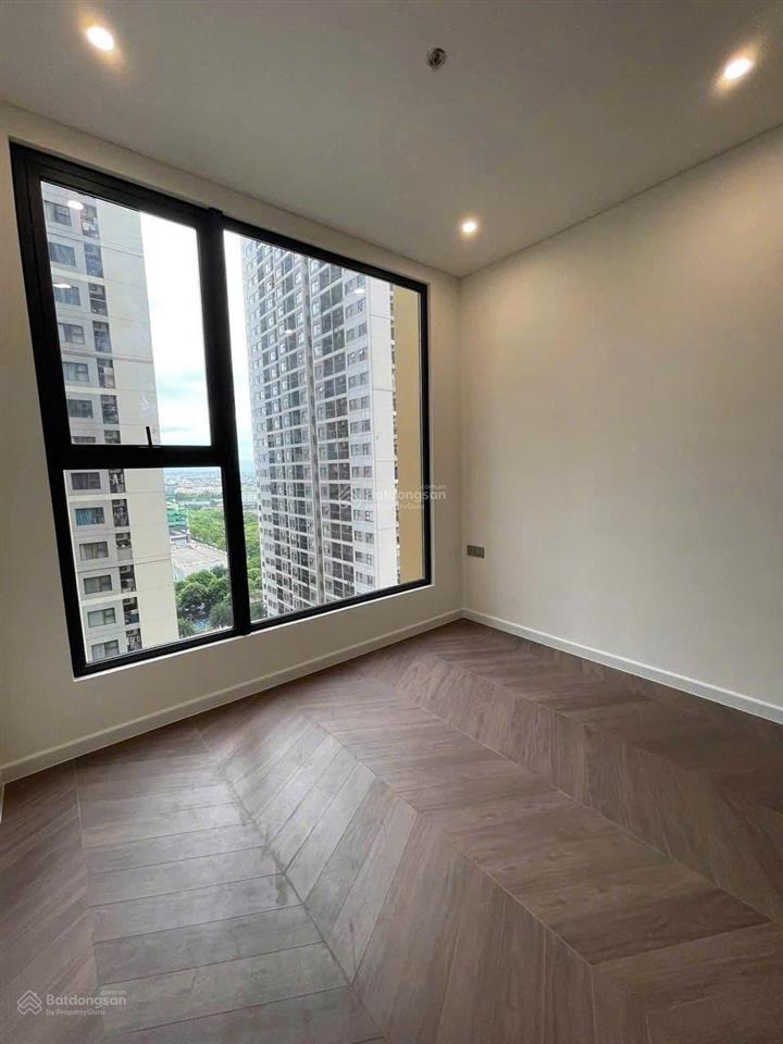 Chính chủ cần bán căn hộ lumiere ever green smart city tây mỗ nam từ liêm 53m2 2 ngủ view mát