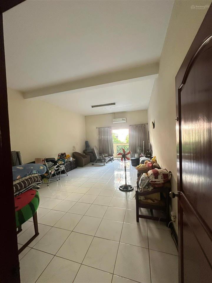 Bán nhà phố 4 tầng dt lớn khu thuận việt quận 11 vị trí cực đẹp, sát mặt tiền lý thường kiệt.