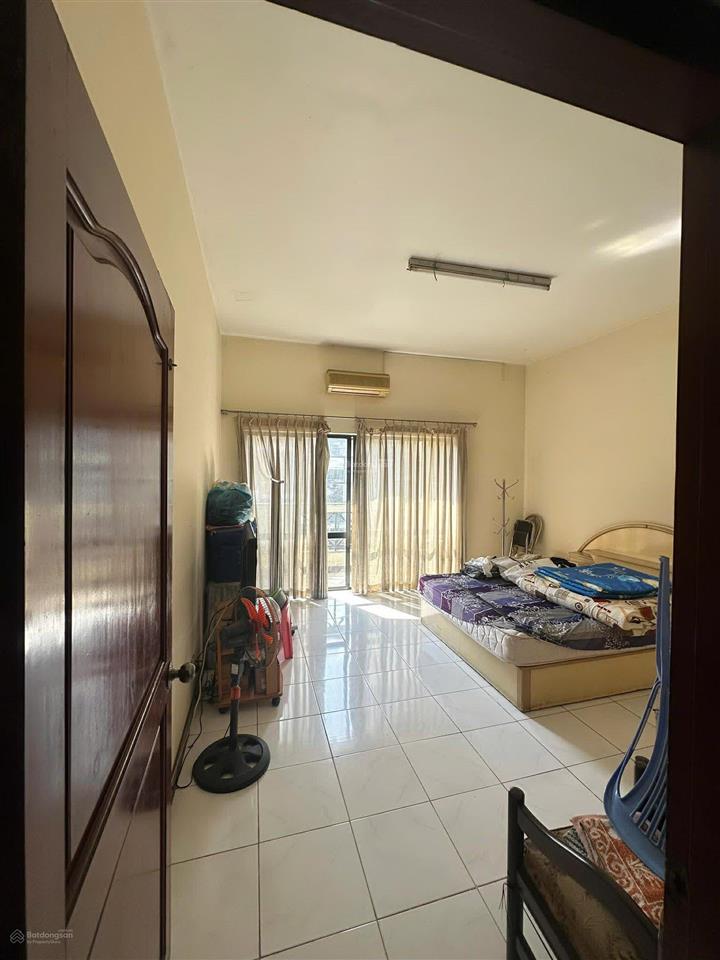 Bán nhà phố 4 tầng dt lớn khu thuận việt quận 11 vị trí cực đẹp, sát mặt tiền lý thường kiệt.