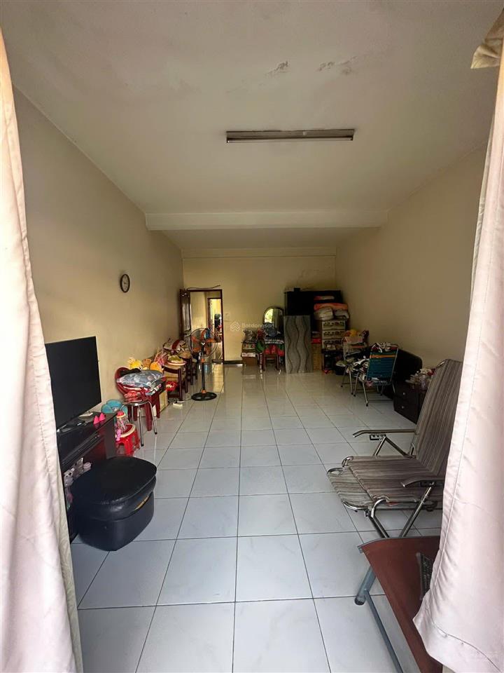 Bán nhà phố 4 tầng dt lớn khu thuận việt quận 11 vị trí cực đẹp, sát mặt tiền lý thường kiệt.