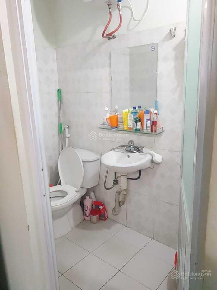 Cho thuê phòng dạng nhà riêng 2 tầng an toàn pccc ngõ 221 hoàng mai, 3,3 triệu/th