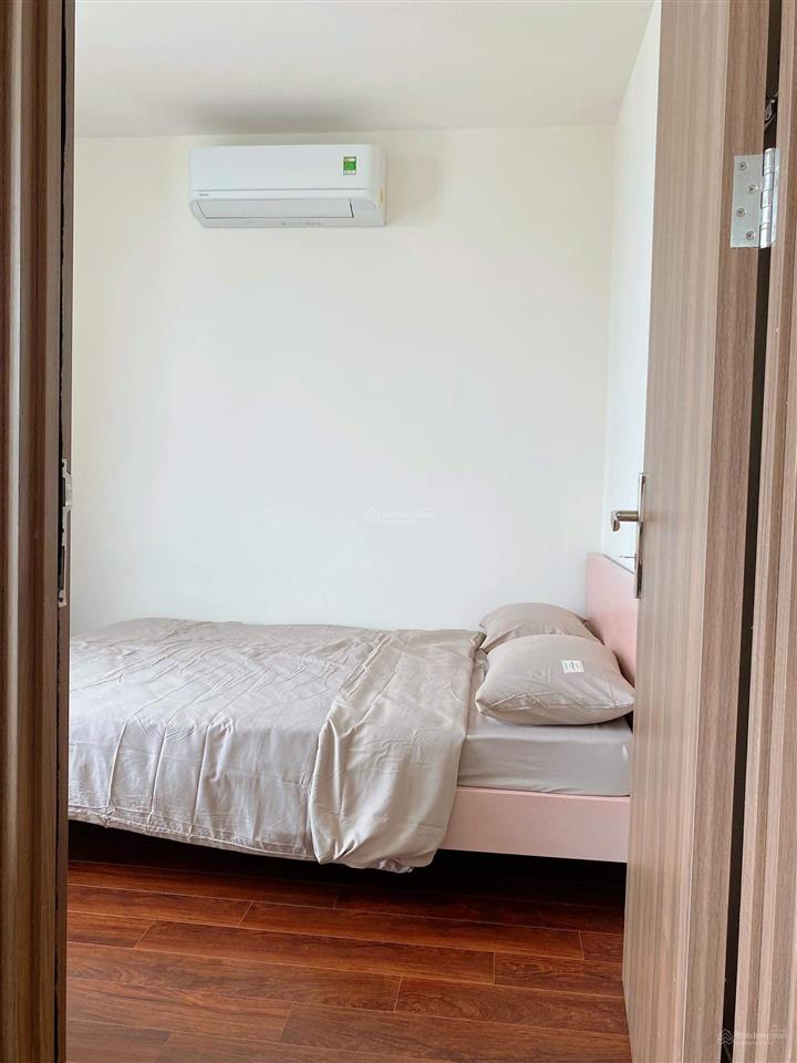 Cho thuê 2 phòng hàng đặc biệt 3 phòng có nội thất 14 triệu