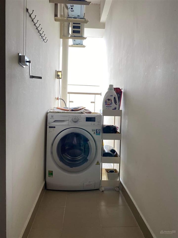 Cho thuê 2 phòng hàng đặc biệt 3 phòng có nội thất 14 triệu