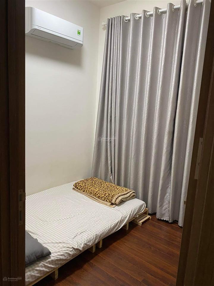 Cho thuê 2 phòng hàng đặc biệt 3 phòng có nội thất 14 triệu