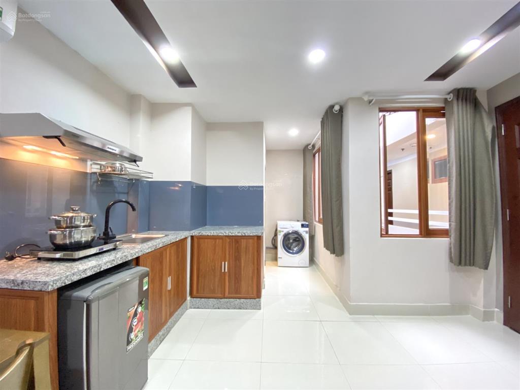 Phòng giao ngay tại trung tâm quận 10 tại 451/24/10 tô hiến thành p14 quận 10