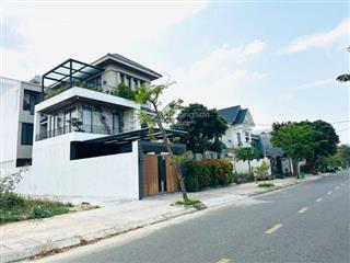 Cặp đất đẹp đường 7m5 sát sông hàn ( dtđ 166m, ngang 9m )